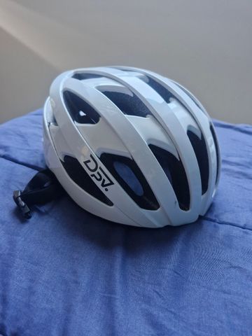 DSV Casque 2026 Cycling Accessories d'occasion