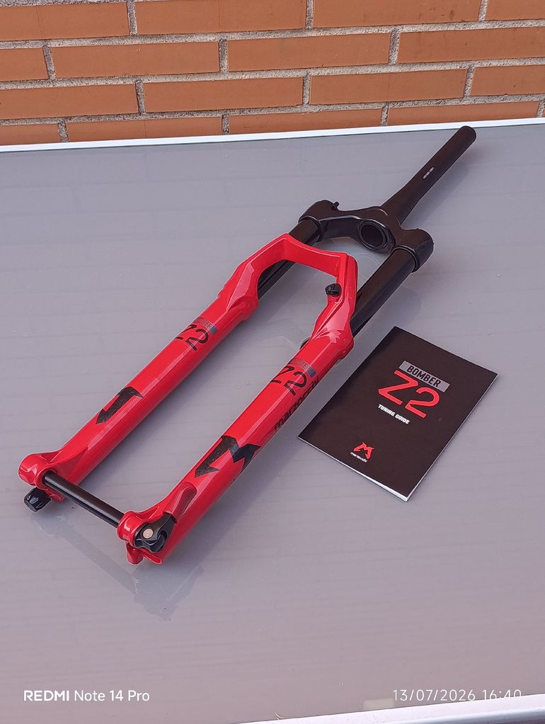 Brugt Marzocchi Bomber Z2 2026 bike — billede 25 af 41