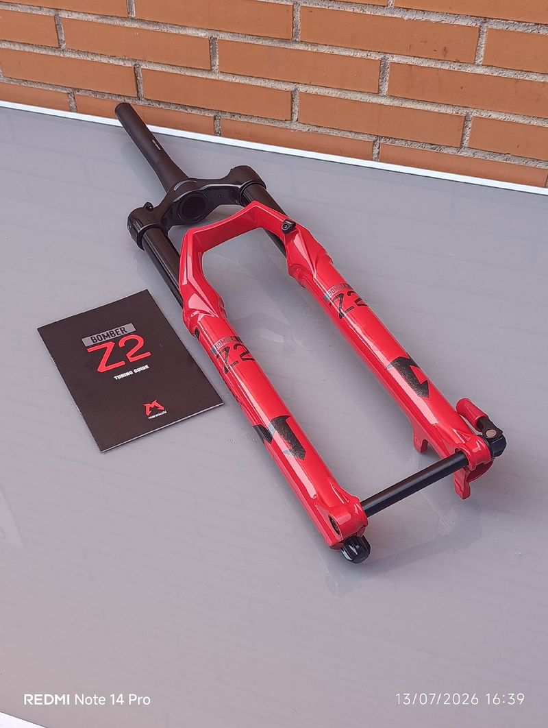 Used Marzocchi Bomber Z2 2026 Fork