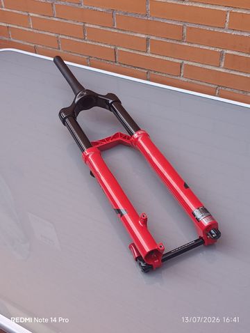 Brugt Marzocchi Bomber Z2 2026 bike — billede 20 af 41