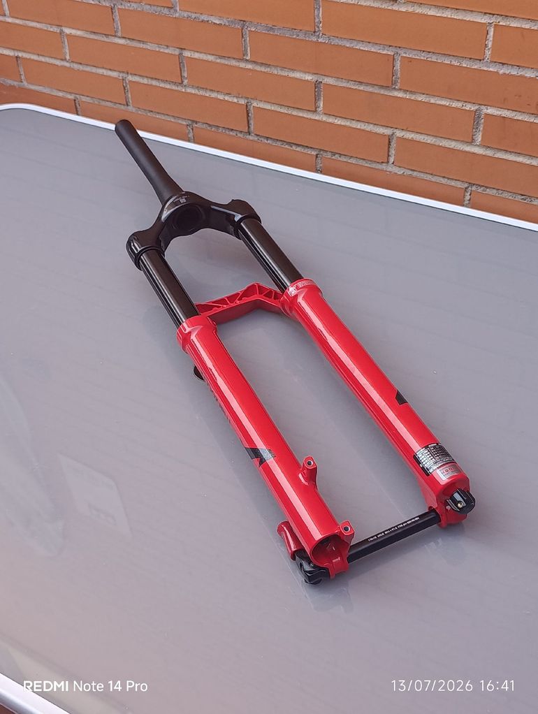 Brugt Marzocchi Bomber Z2 2026 bike — billede 20 af 41