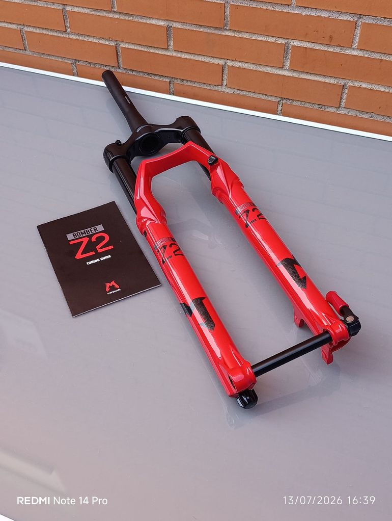 Brugt Marzocchi Bomber Z2 2026 bike — billede 35 af 41