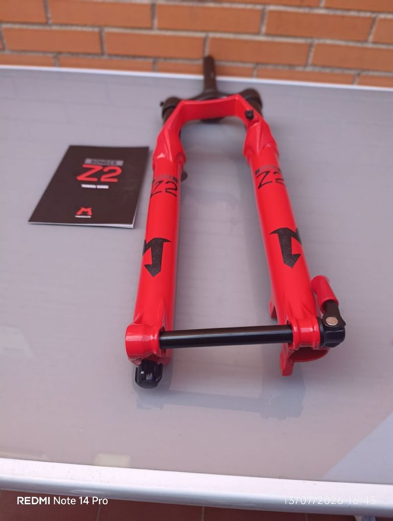 Brugt Marzocchi Bomber Z2 2026 bike — billede 13 af 41