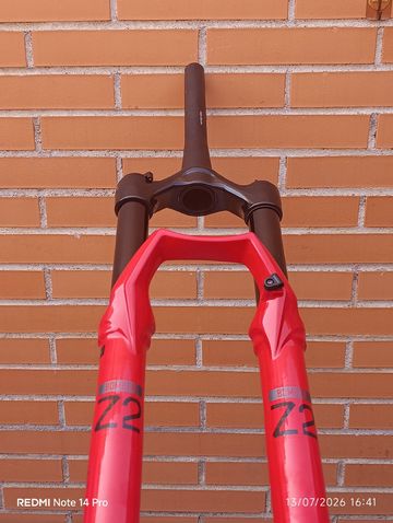 Brugt Marzocchi Bomber Z2 2026 bike — billede 29 af 41