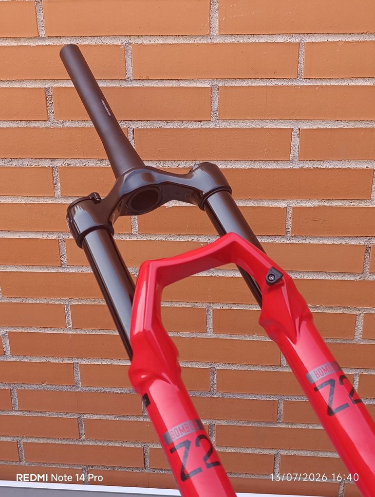 Brugt Marzocchi Bomber Z2 2026 bike — billede 22 af 41