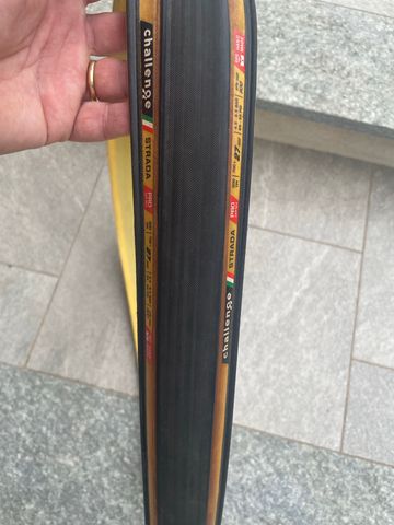 Tweedehands Challenge Strada Pro Series 2025 bike — afbeelding 3 van 3