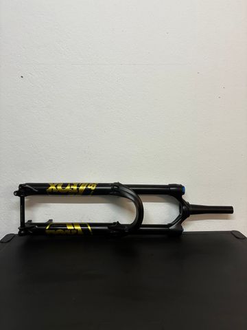 Käytetty Fox 38 Performance Fork 2023 bike — kuva 3 / 12