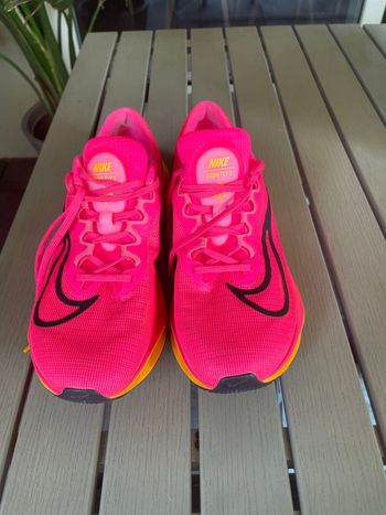 Used Nike Zoom Fly 5 Running Shoes