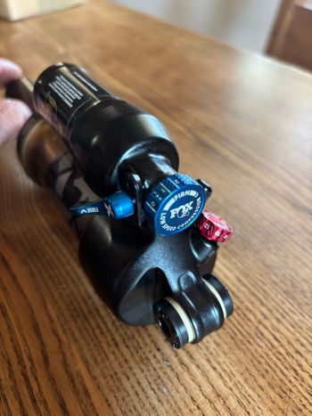 Fox Float DPX2 Factory 2025 bike usato — immagine 3 di 5