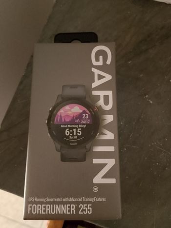 Tweedehands Garmin Forerunner 255 Electronics