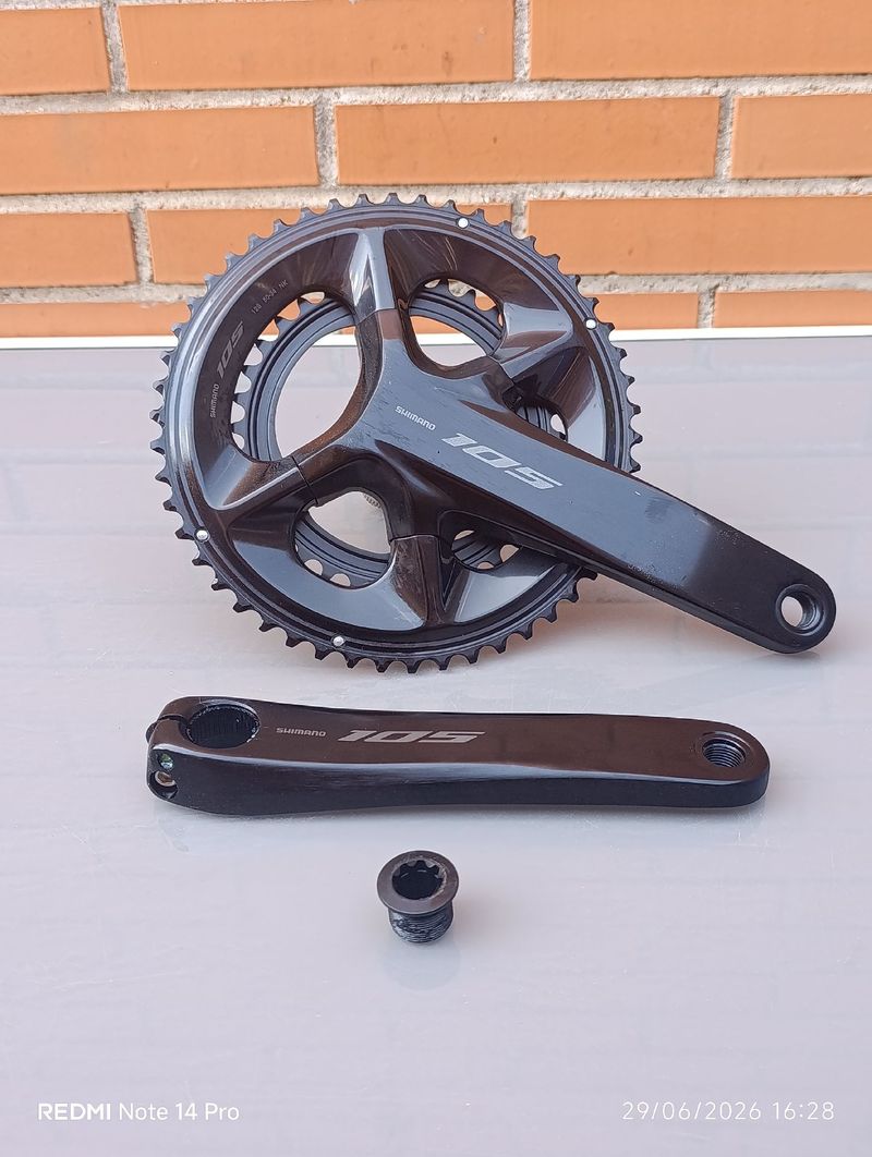 Brugt Shimano 105 FC-R7100 Drivetrain & Pedals