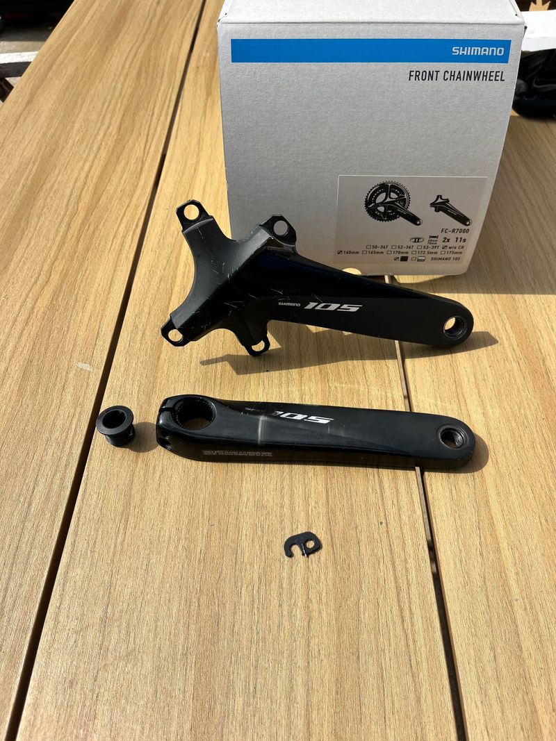 Used Shimano 105 Crankset Drivetrain & Pedals