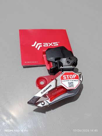 Gebrauchtes Sram Rival eTap AXS 12v Rear Derailleur Drivetrain & Pedals