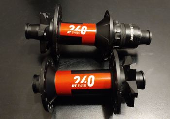 Used Dt Swiss 240 EXP MTB 6-Bolt Boost Hub set 2025 Wheels