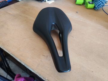 Fizik Argo Tempo 2022 Saddles & Seatposts d'occasion