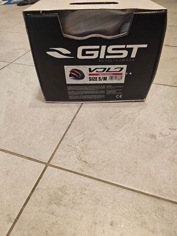 Używany Gist Casco Helmet bike — zdjęcie 8 z 8
