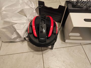 Used Gist Casco Helmet bike — image 4 of 8