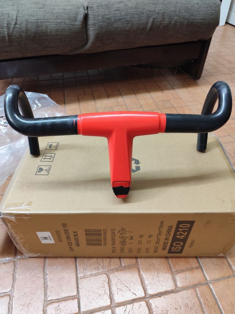 Brugt Bmc ICS Carbon Handlebar 2022 bike — billede 2 af 7