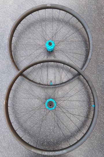 Used Industry Nine Hydra Enduro S Turquoise 29" Wheels