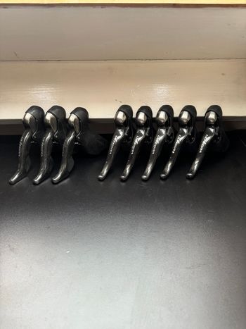 Použité Shimano Ultegra 6700 Shifter Drivetrain & Pedals