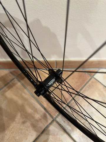 Used Hope Pro 2 Evo bike — image 4 of 14