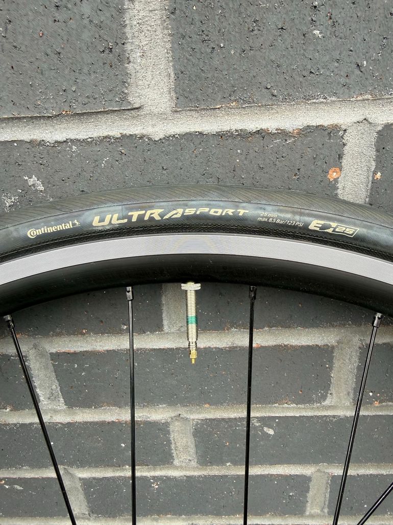 Used Devox WheelRRS.A1, thru axle 2024 bike — image 4 of 7