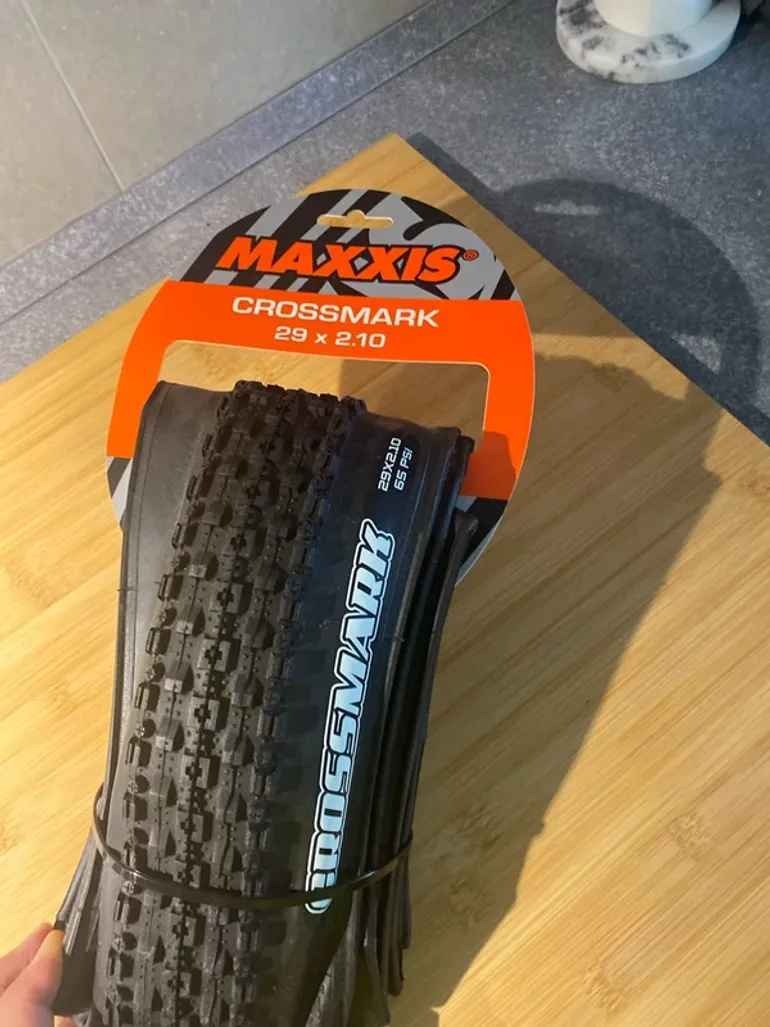 Brugt Maxxis Crossmark II TR EXO 2025 bike — billede 2 af 6