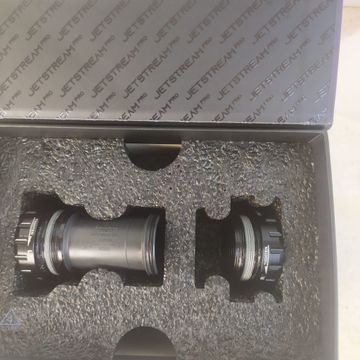 Używany Shimano Ultegra BBR60 Drivetrain & Pedals