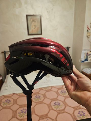 Used MET trenta mips 2025 bike — image 7 of 7