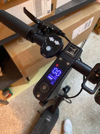 aovoo es max 2024 Skate / Scooter usato