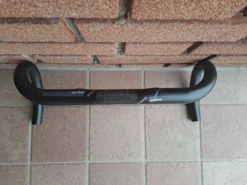 Używany Fsa K-Force Compact Handlebar 2023 bike — zdjęcie 2 z 5