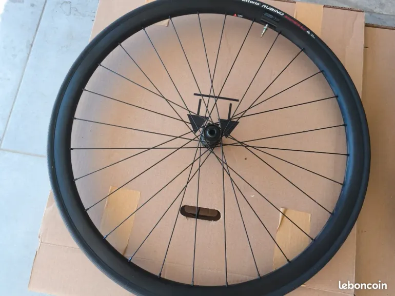 Used Vr 522 bike — image 5 of 6