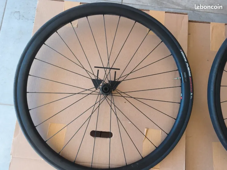 Used Vr 522 bike — image 3 of 6