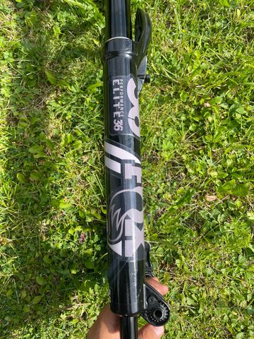 Brugt Fox 36 29” Grip2 170mm bike — billede 8 af 8