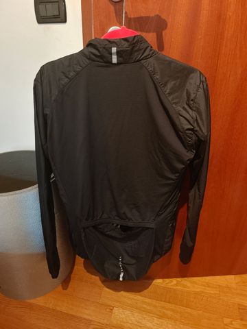 Gebrauchtes Van Rysel Antivento Jacket bike — Bild 2 von 2
