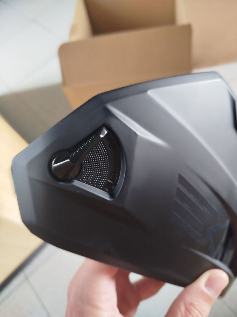 Brugt LEATT Enduro 4.0 Helmet 2024 bike — billede 8 af 10
