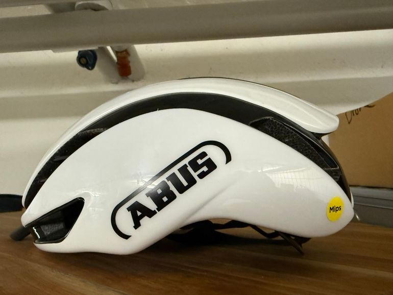 Brugt ABUS GameChanger 2.0 Helmet 2026 bike — billede 2 af 5