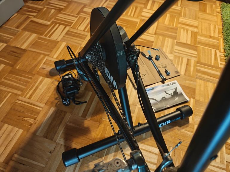 Brugt Wahoo KICKR CORE 2024 bike — billede 3 af 5