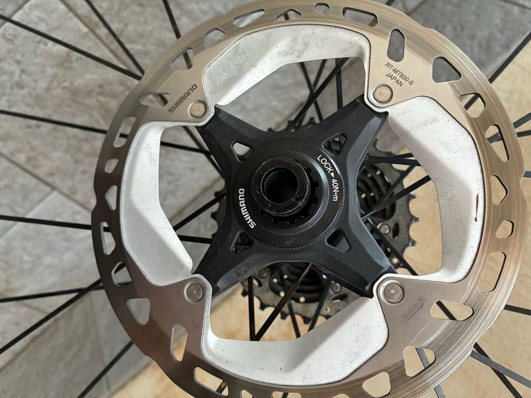 Brugt Mavic Cosmic SL 45 Disc 2023 bike — billede 9 af 14