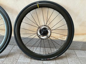 Brugt Mavic Cosmic SL 45 Disc 2023 bike — billede 3 af 14