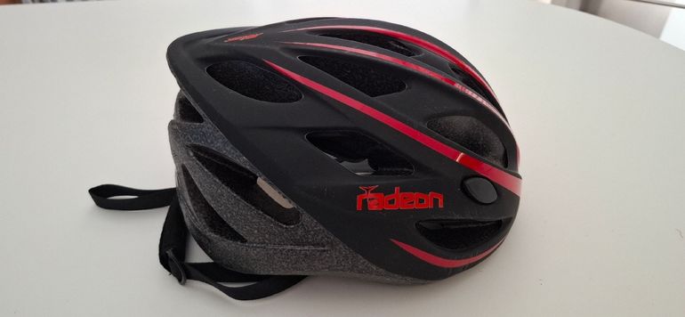 Used radeon mv23 2020 bike — image 4 of 4