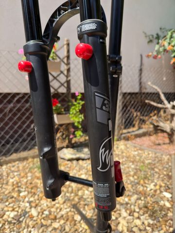 Brugt Fox 36 Elite Grip2 Fork 27.5” 2023 bike — billede 9 af 9
