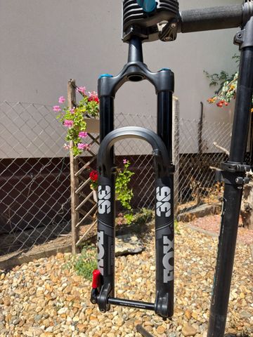 Fox 36 Elite Grip2 Fork 27.5” 2023 Fork usato