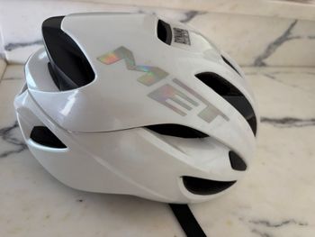 MET Rivale 2024 bike d'occasion — image 3 sur 4