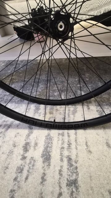 Cannondale Hollowgram Lefty Ocho DT Swiss Ratchet 2025 Wheels usato
