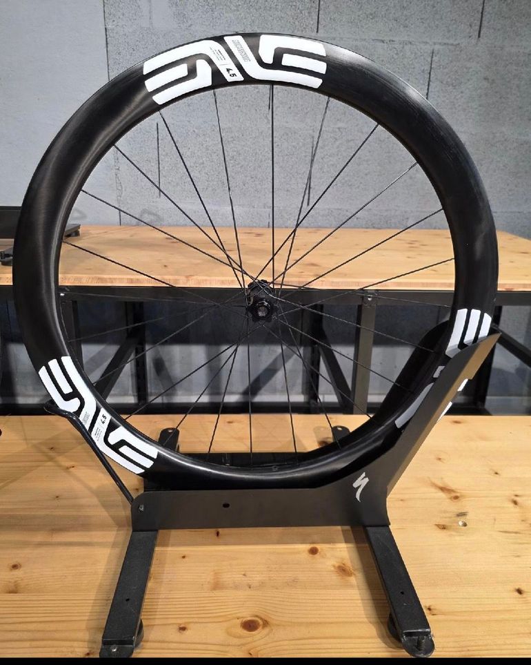 Brugt Enve SES 4.5 Wheelset bike — billede 4 af 5