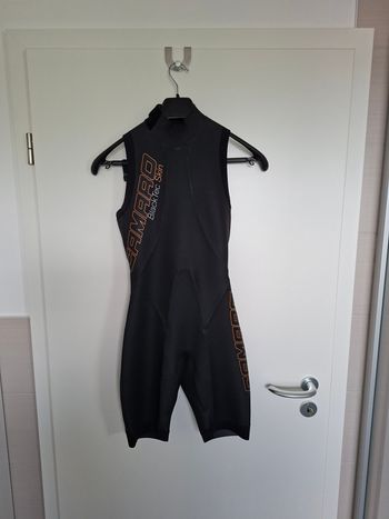 Camaro Swimwear 2022 Watersport Clothing usato