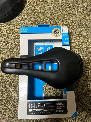 Käytetty Pro Stealth Super Light Saddle bike — kuva 1 / 4