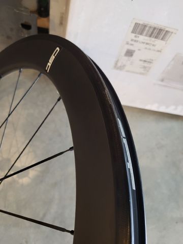 Used CSC Carbone Front Wheel 2026 bike — image 2 of 5
