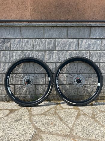 Dt Swiss G 1800 Spline 2025 Wheels usato